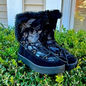 Super cute winter boots !!!